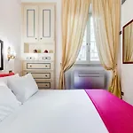 Elegant דירה